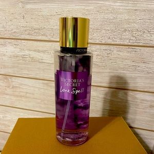 Victoria’s Secret love spell